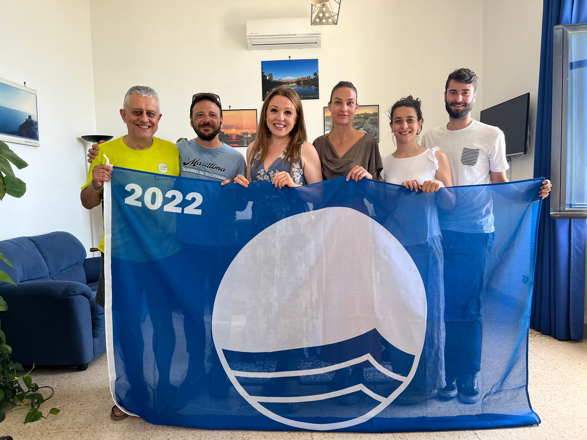Bandiera Blu 2022  “2 + milioni di km” – Maciniamo chilometri per un sorriso