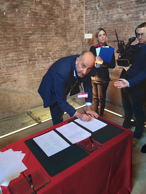 La Via Appia candidata al patrimonio Unesco - Il Sindaco ha firmato oggi a Roma il protocollo d’intesa